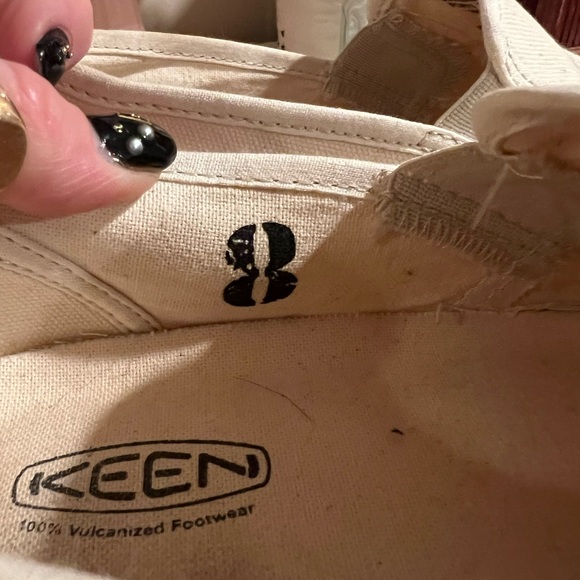 Keen Women's Cream Slip-On Flats - Picture 5 of 5